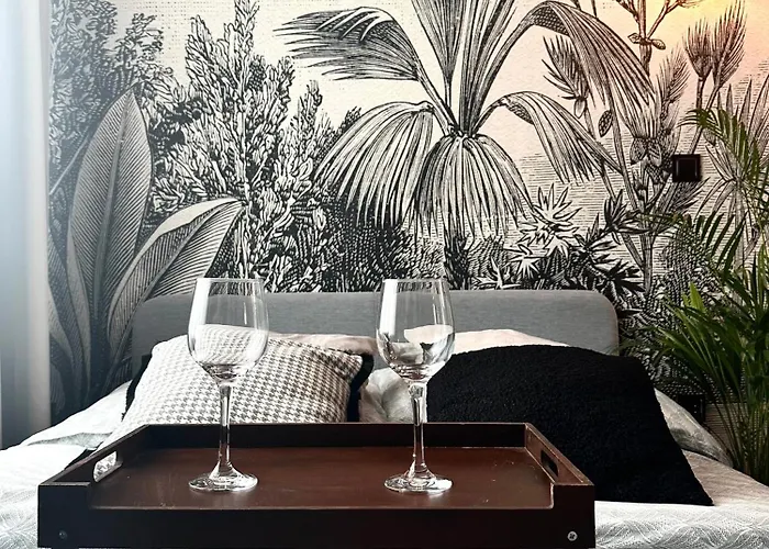 Apartment Szewska ~ 200m Main Square ~ Self Check-in 20h *